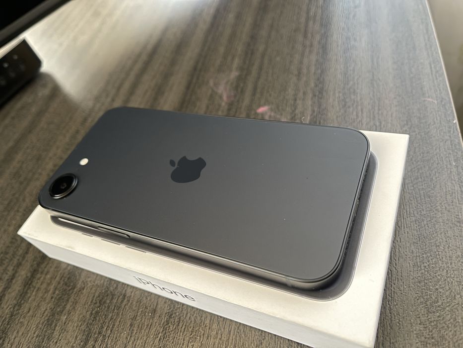 Iphone 16e 128gb 100%