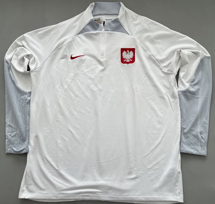 Тренировъчна фланелка с дълъг ръкав на Полша!!! Nike.