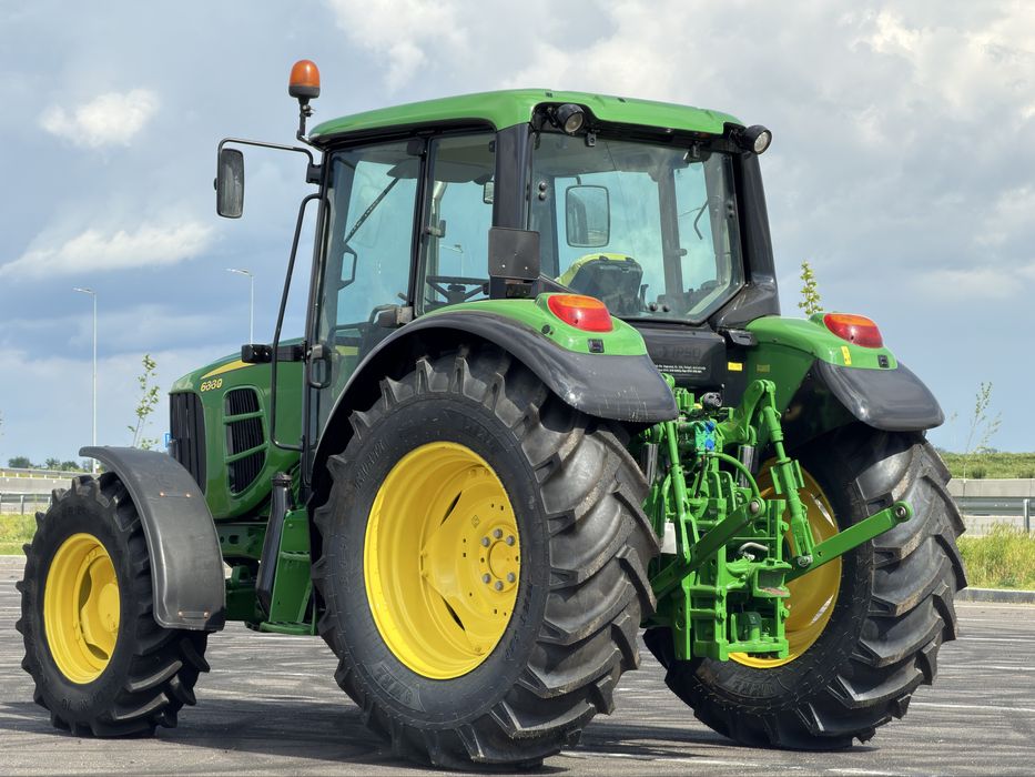 Tractor John Deere 6330 Premium an 2011 PowerQuad Stare impecabila