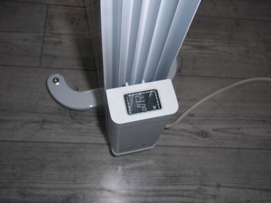 Radiator  Electric de Aluminiu Wifi pe ulei 2000W nou