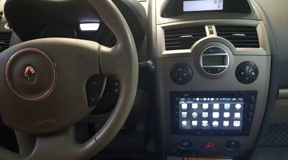 Reducere – Navigație Android 15 Megane 2 Dedicată – CarPlay, QLED, DSP