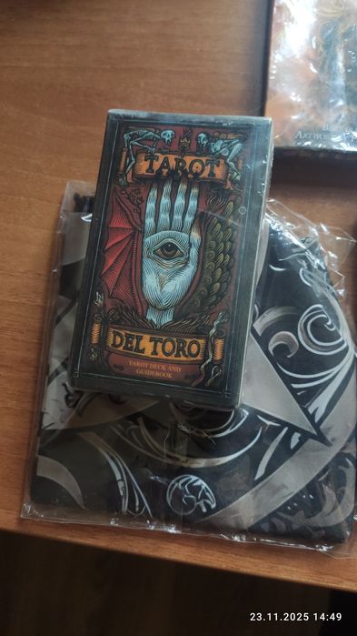 Карта Таро,2000 каждая