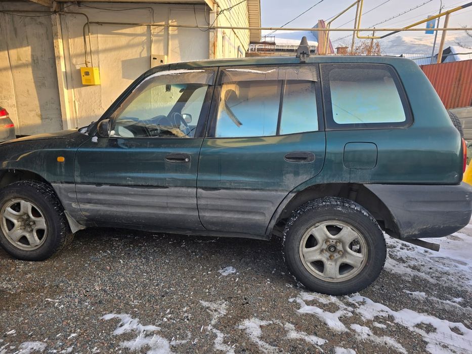 Продается Toyota RAV 4