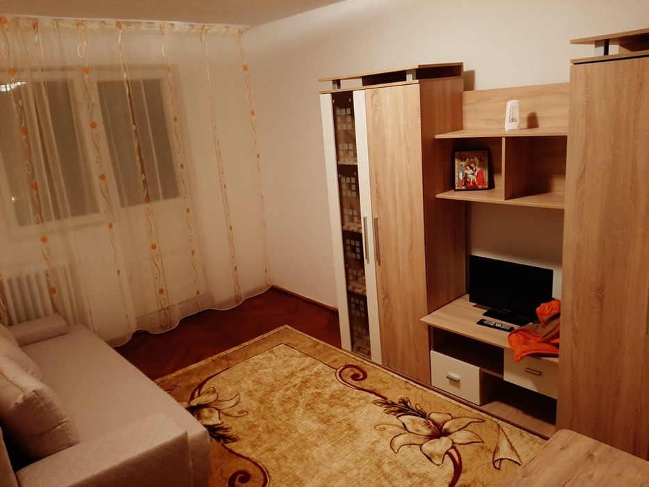 Închiriez apartament 2 camere, zona Spitalul Județean TM