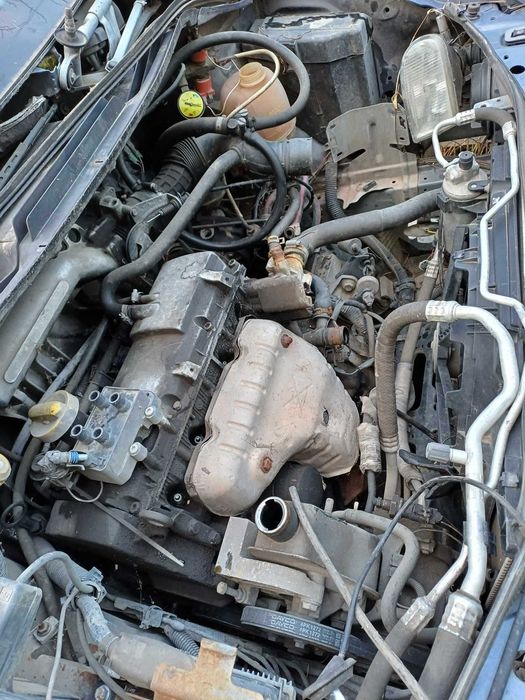 Рено Сценик- САМО НА ЧАСТИ