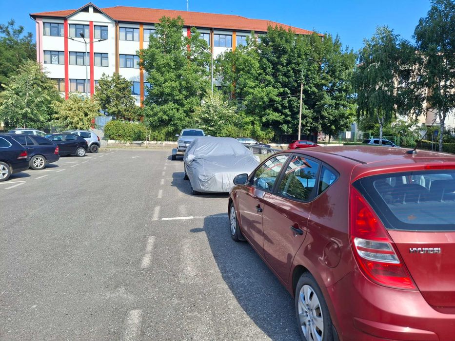VAND HYUNDAI i30, EURO 4, benzina, an 2008, 1.4, stare f. buna, ITP 2027