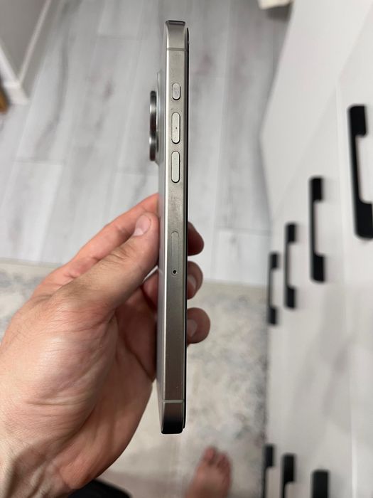 Продам Iphone 15pro max