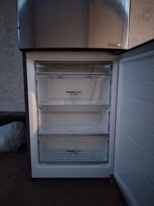 Холодильник сатылады