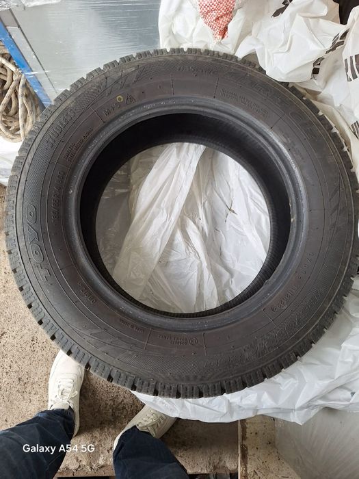 Шины зимние Toyo R14