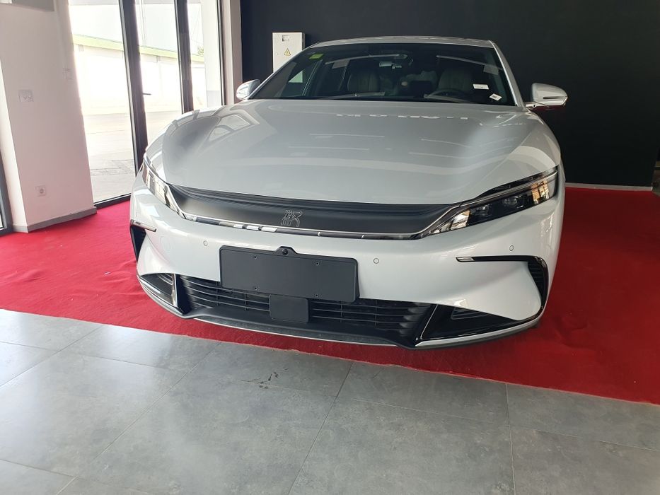 BYD Han smart 605km 2025 yil