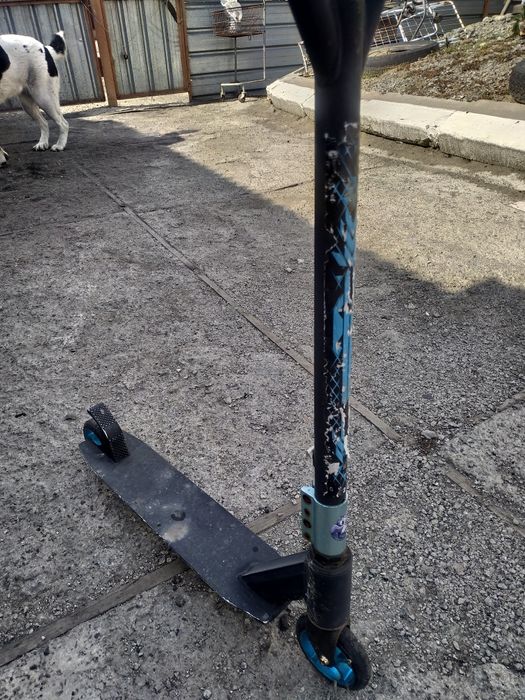 Самокат трюковой