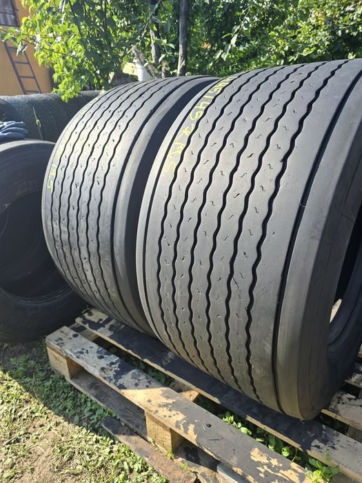 2 Anvelope Semiremorca Michelin 445/45 R19.5  Stare Perfectă.