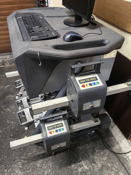 Стенд за реглаж сходимост преден и заден мост