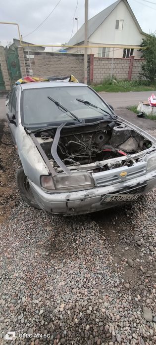 Продам запчасти по кузову