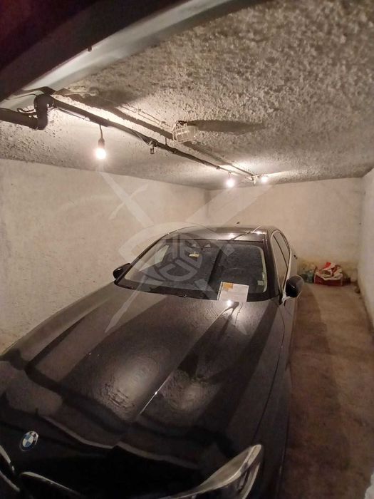 Дава се под наем Гараж / Паркомясто в Пловдив, Център - 25 кв.м за 27000 € - Снимка #1