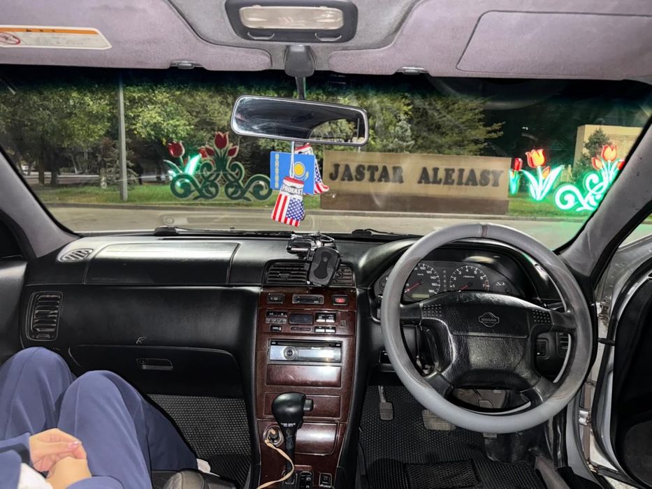 Продам Nissan Cefiro