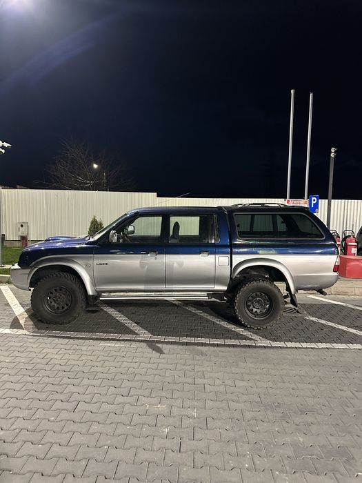 Mitsubishi L200 2005
