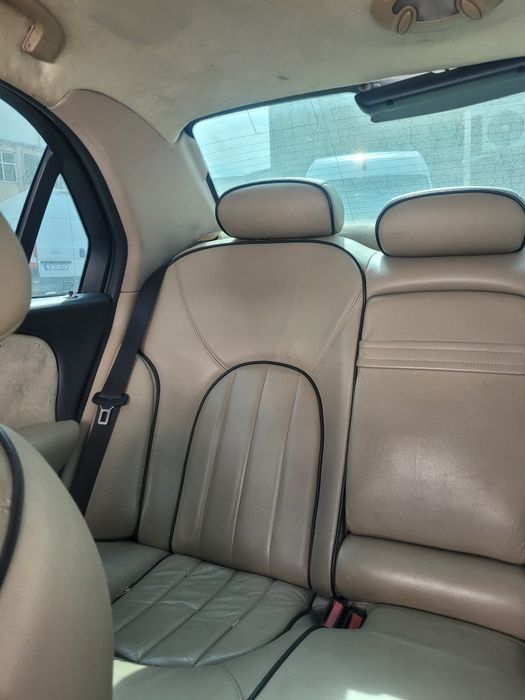 Vând sau schimb rover 75 modern cu o mașină automata