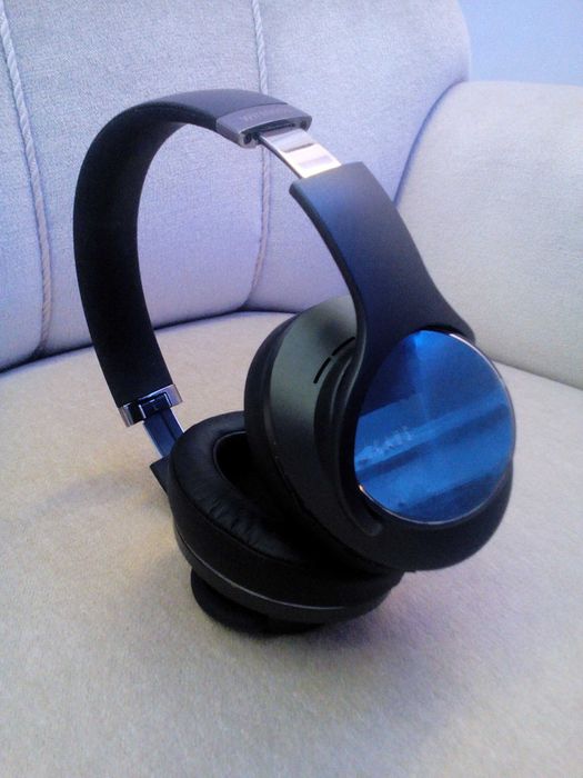 Bluetooth слушалки за телефон таблет DOQUAS CARE1