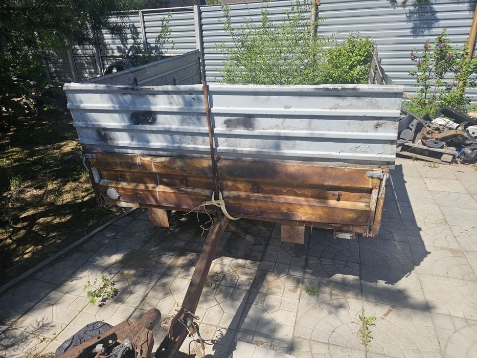 Прицеп автомобильный