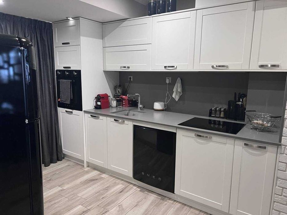 Продава се Тристаен апартамент в Пловдив, Кършияка - 100 кв.м за 2200 €/кв.м - Снимка #2