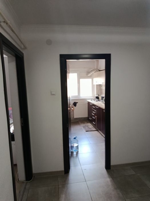 Proprietar inchiriez apartament 2 camere Nord
