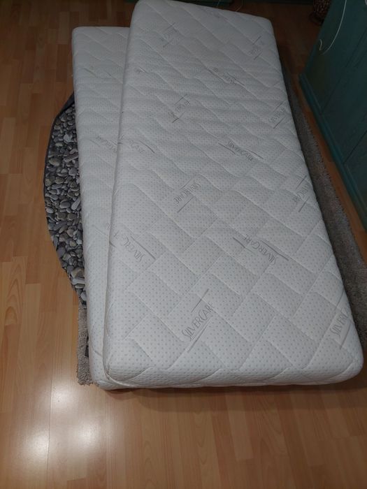 Матраци ТЕД. 200 х 80 см., 2 броя.