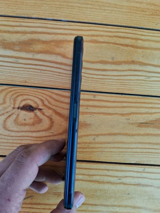 Продаётся телефон Теkно пова 3 батарея 7000 мах камера 50 мп 6/128 гб