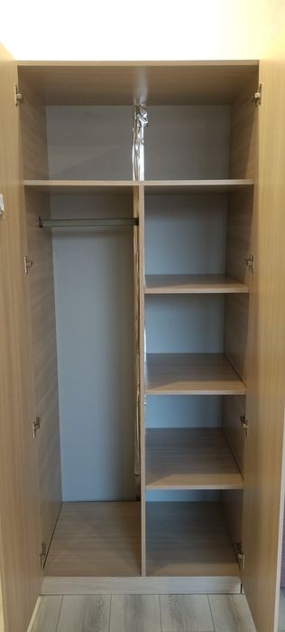 продам шифонер хороший состояний