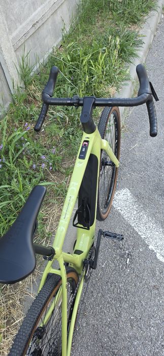 Bicicleta KTM Gravelator Macina electrica