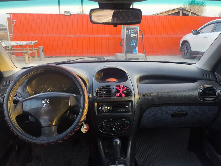 Peugeot 206 продам