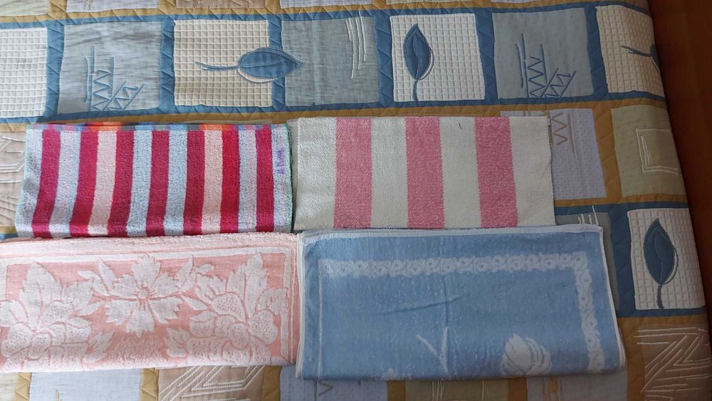 3 бр. комплекта бели чаршафи 90 см – долен с ластик + горен, нови + 13 кърпи