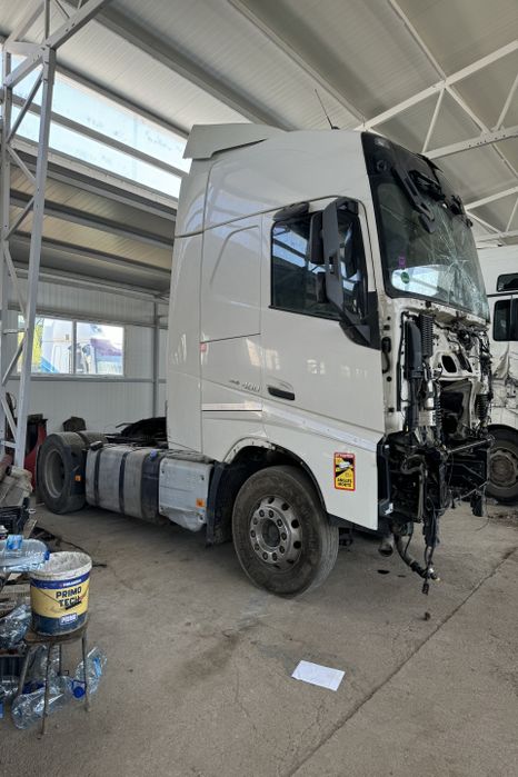 Kit aerodinamic Volvo FH4B Globetrotter XL L2H3 G0000625 G0000625 Vol