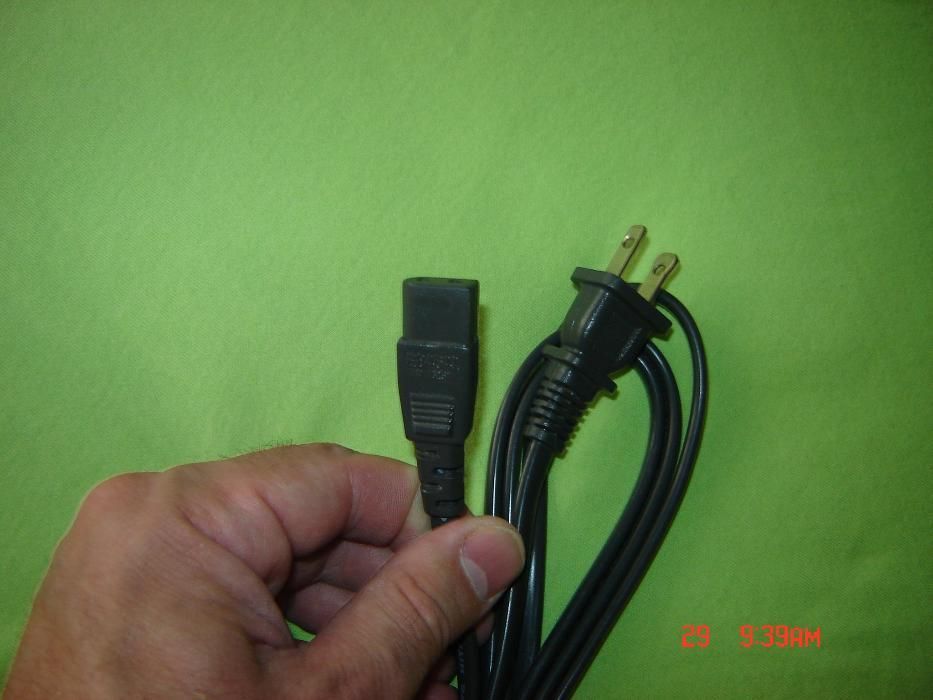 Cablul Hitachi alimentare 110/220 V Japan