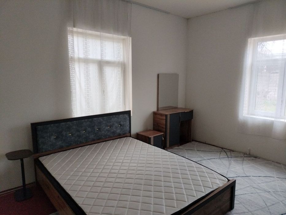 Аренда квартира учун уй ховли жой бор (Ўзимники)