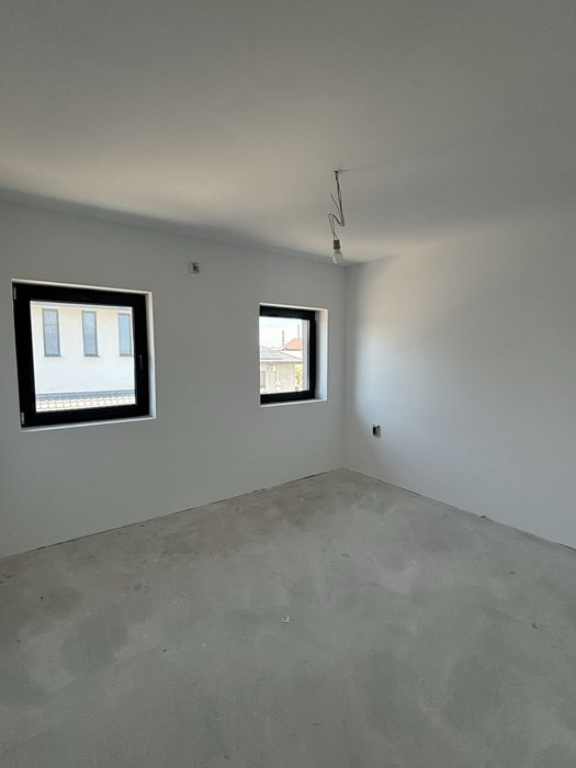 Casa de vanzare, soseaua cernica dupa centura!
