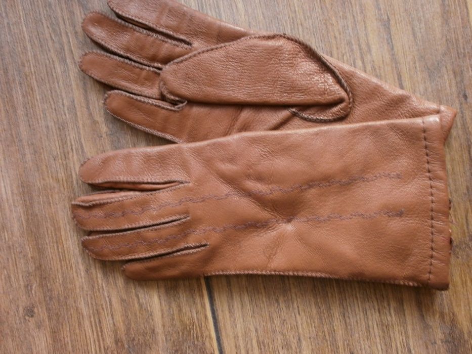Ръкавици Естествена Кожа ЧИСТО НОВИ Дамски Унисекс
