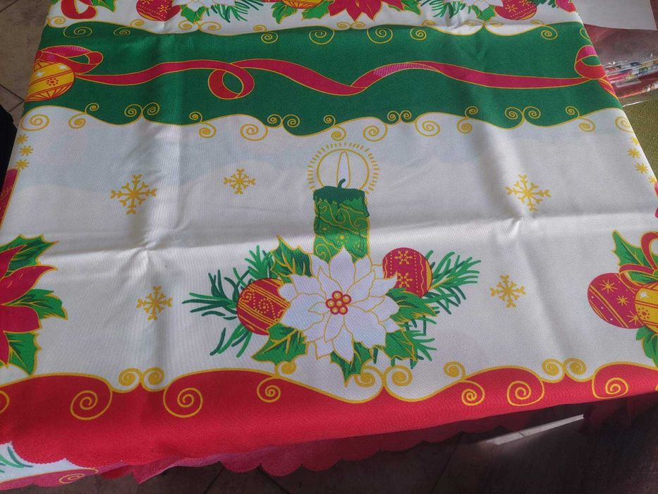 Коледна покривка за маса