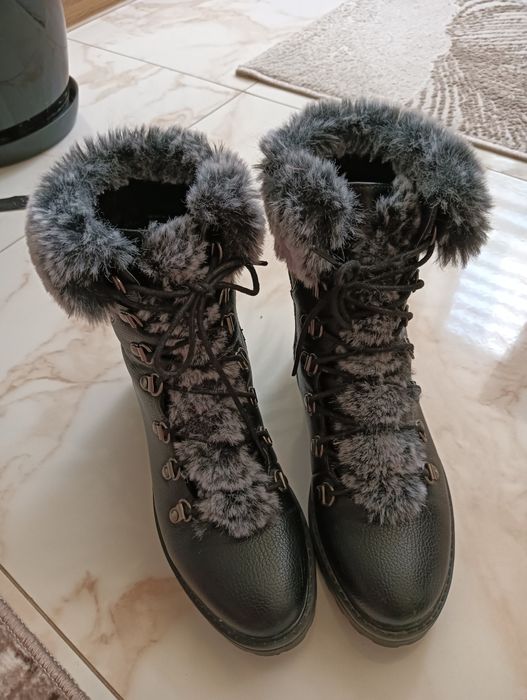 Много сладки спортно и елегантни боти - ботуши 37