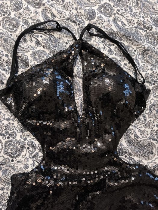 Ефектна вечерна рокля