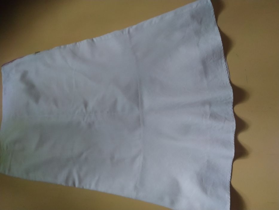 Продажа ; Юбки европейского производства.48-50 разм  .Качество лен .