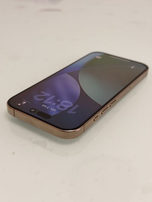 Iphone / 16 Pro / 128 GB / Desert Titanium