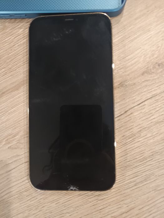 Айфон 12 про макс