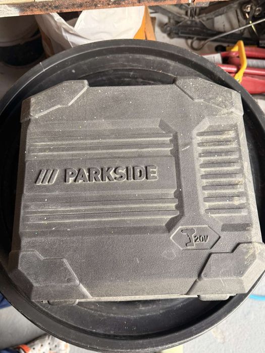 Кутия Парксаид Parkside