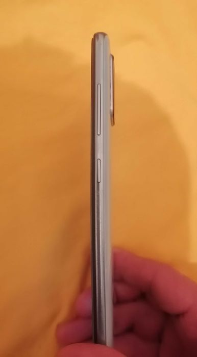 Samsung A71 6/128Gb aybi yoʻq