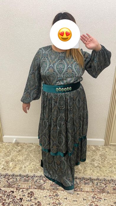 Платья вечерные