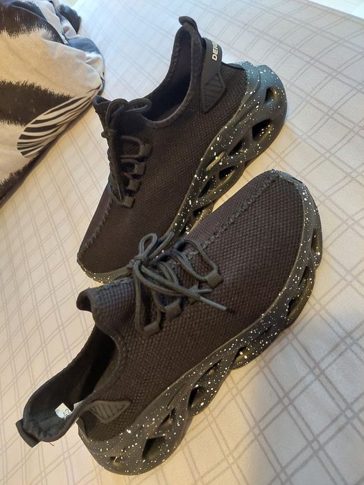 Adidașii Bărbați Noi Nr 42 Foarte Ușori Talpă Spumă Reducere De Preț