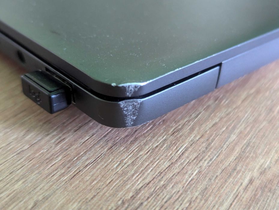 Lenovo Yoga Slim 6 8GB | SSD 512GB | i5-1240p 2.2K IPS 100%sRGB