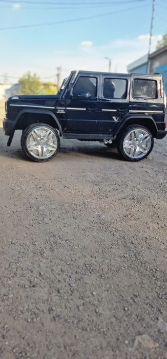 Детская машинка Gelentwagen G650 Brabus
