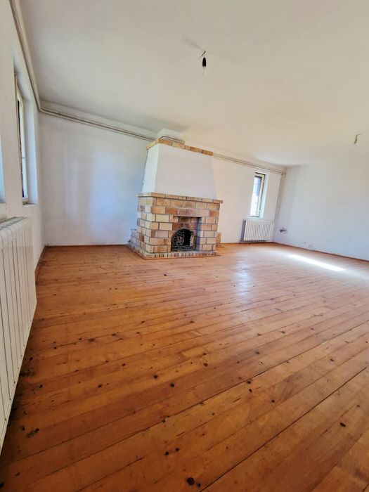 2 Vile la preț de una - Statiunea Breaza-PH